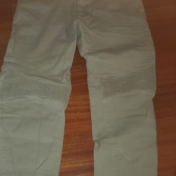 Jeans - Picture 2 of 2